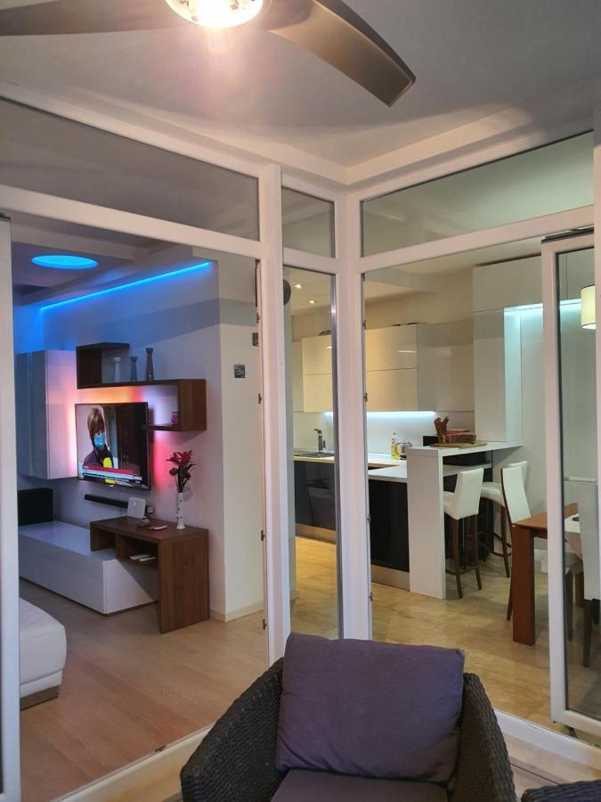 Adela Apartments 3 Morska Vila Split Extérieur photo